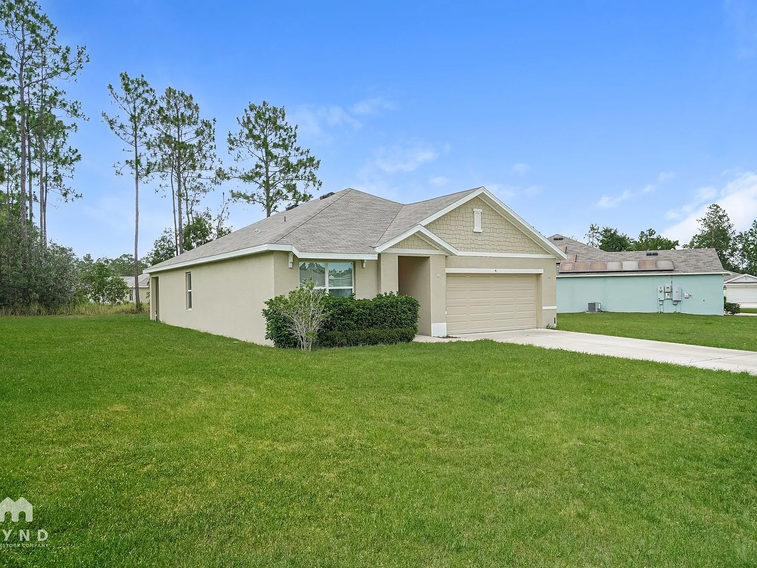3 bed, 2.0 bath, 1619 sqft, $1,899 — Photo 3