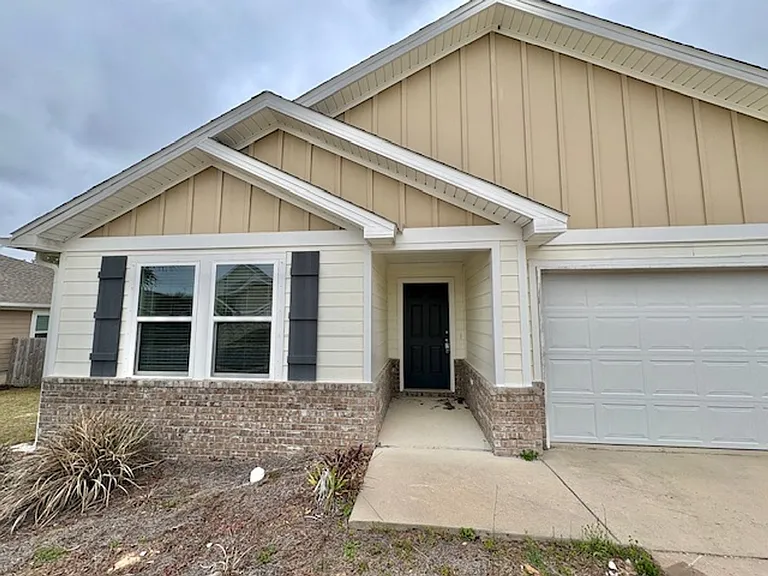 462 Whispering Creek Ave — Photo 3