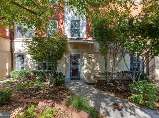 3131 9th Rd N APT 24, Arlington, VA 22201