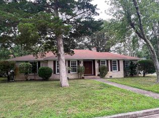 2 Sandy Ct, Linwood, NJ 08221