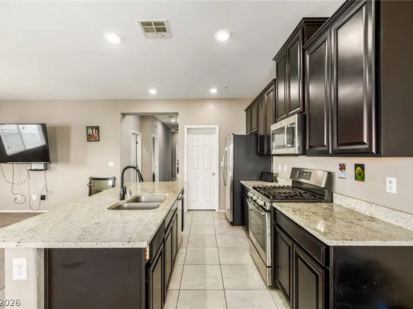 2715 Amazing Meadows Ave #2181, North Las Vegas, NV 89031