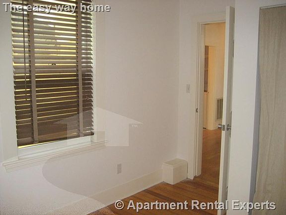 2nd image of 339 Broadway Ste 1