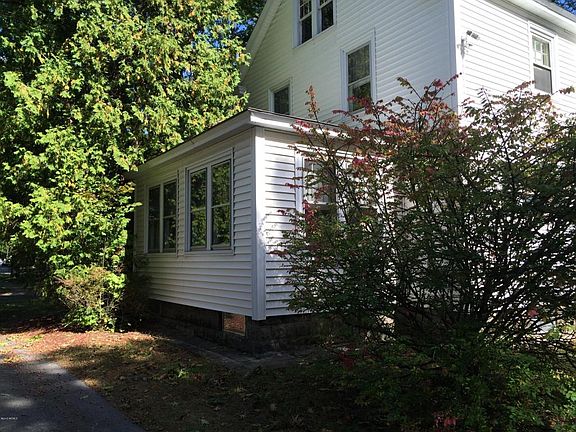 4th image of 38 Pearl St