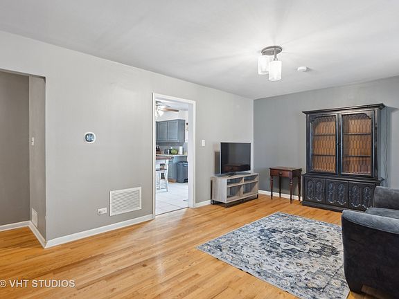 4th image of 442 N Westmore Ave
