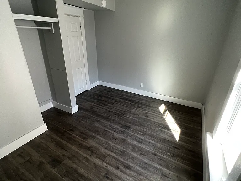 845 McReynolds Ave NW #2 — Photo 6