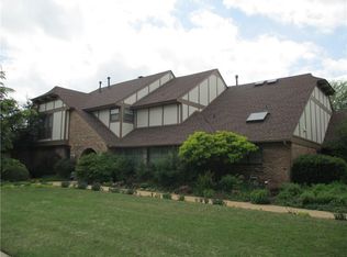 1812 Winding Ridge Rd, Norman, OK 73072