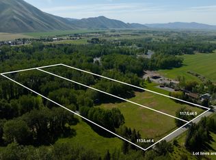 113 & 117 Broadford Rd #Rf, Bellevue, ID 83313
