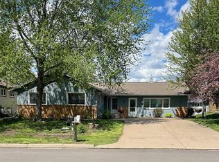 171 Southwind Ln, West Saint Paul, MN 55118