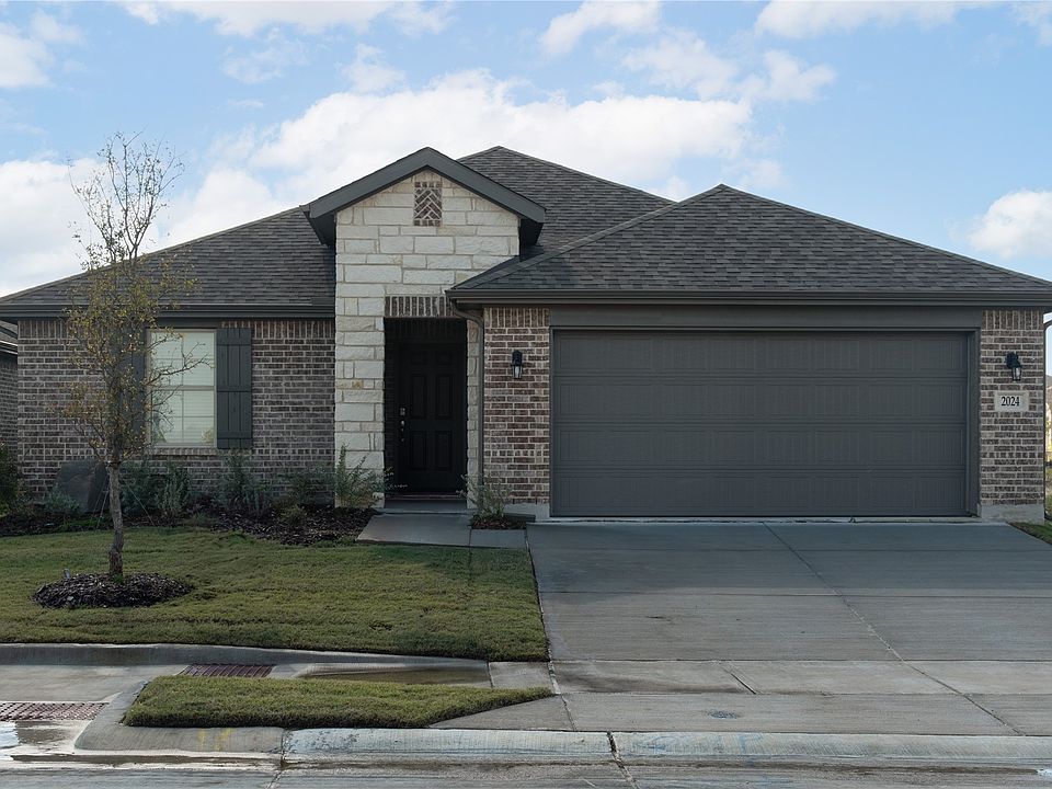 1st image of 2024 Briarbrook Dr