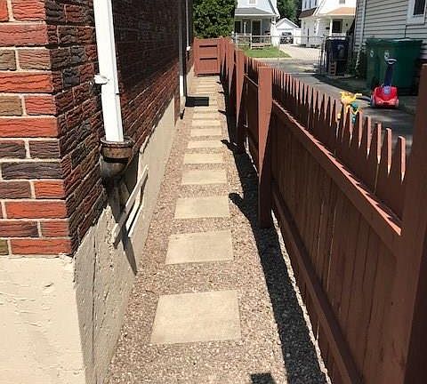 5th image of 2969 McKoon Ave