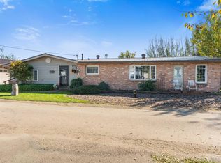 6016 52nd Ave, Mayerthorpe, AB T0E 1N0