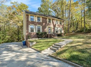 145 Shadybrook Ln SW, Atlanta, GA 30331