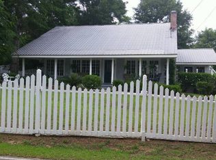 27 Joe Stockstill Road, Carriere, MS 39426