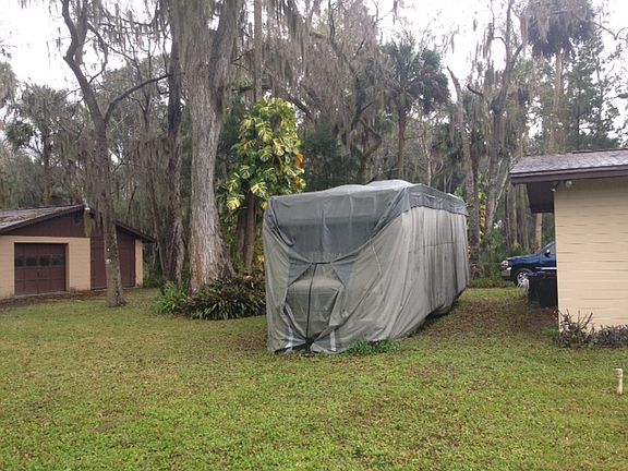 3rd image of 102 Eddy Ln