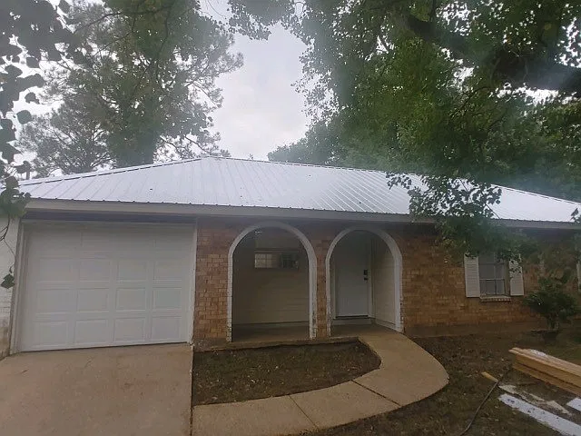 4224 Mimosa Dr