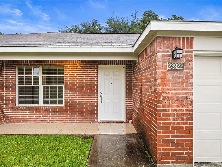 28922 Red River Loop — Photo 3