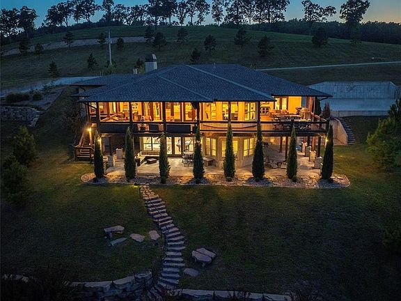 3rd image of 33460 S 595th Rd