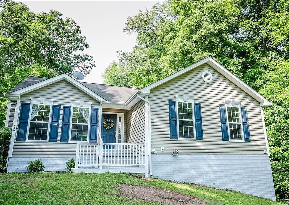 1st image of 639 Clover Hill Dr