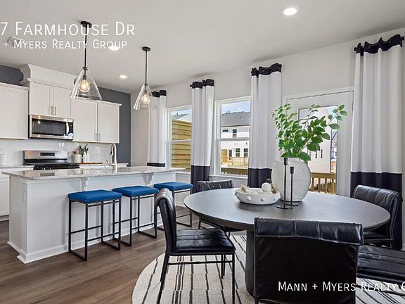 2nd image of 2857 Farmhouse Dr