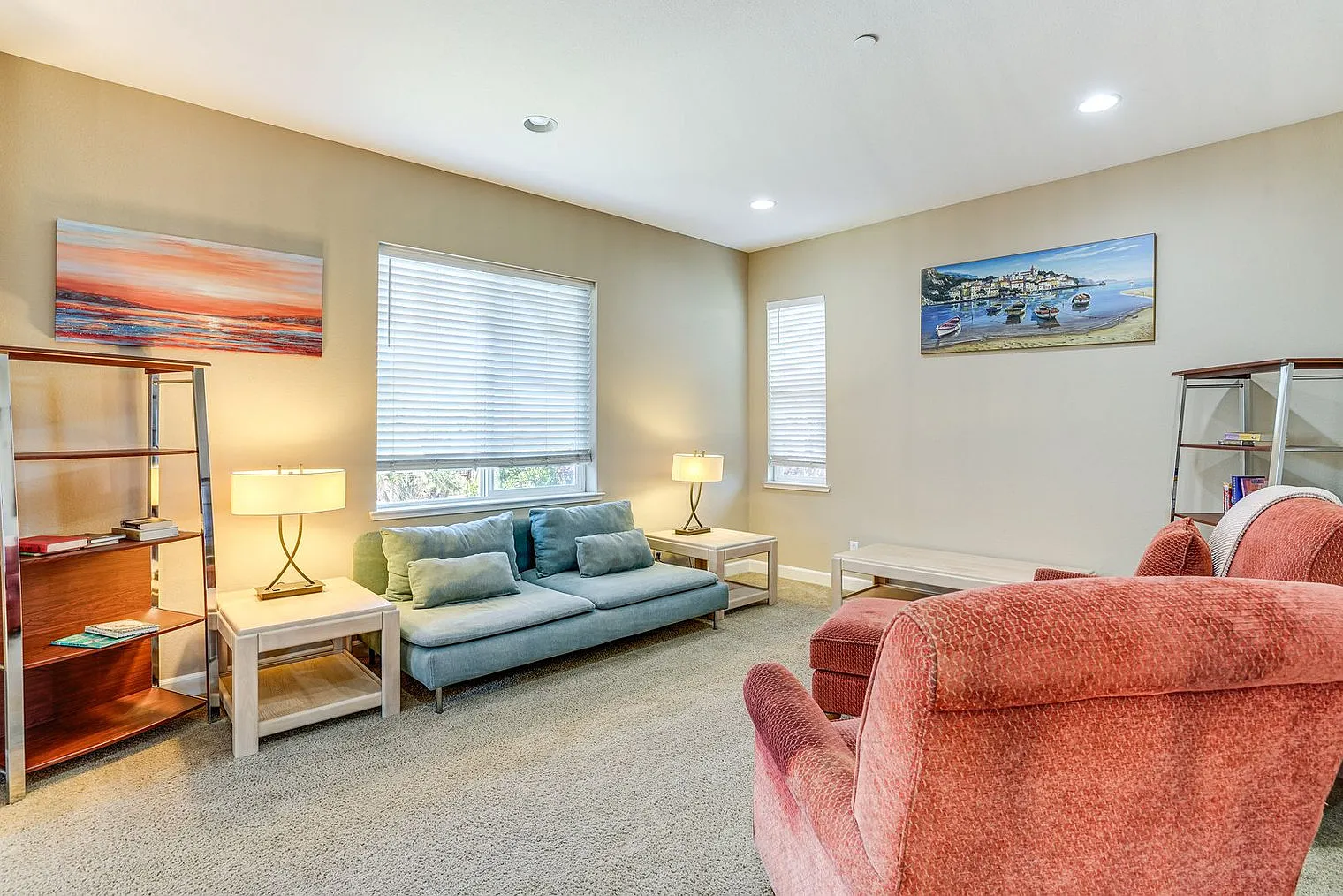 3 bed, 2.0 bath, 2992 sqft, $4,053 — Photo 3