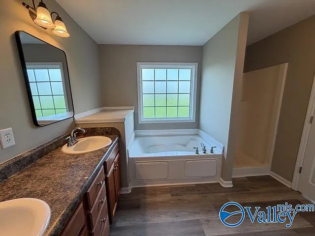 113 Sophia Dr — Photo 8