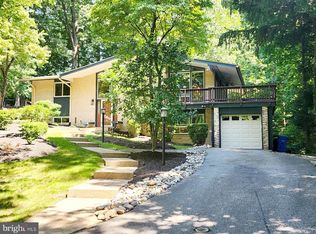 7600 Carteret Rd, Bethesda, MD 20817