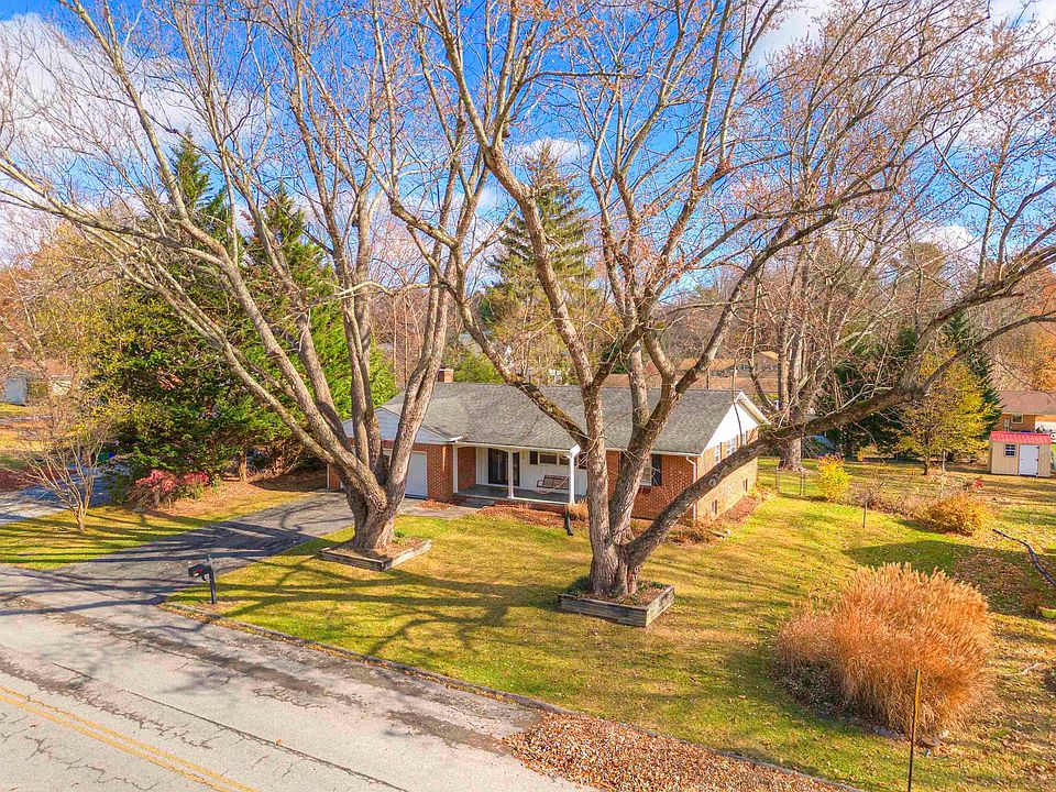 909 McBryde Dr, Blacksburg, VA 24060 Zillow