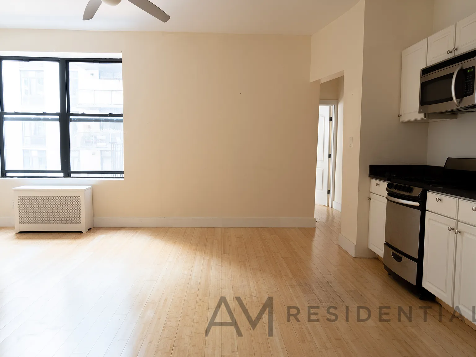 31 Ocean Parkway — Photo 1