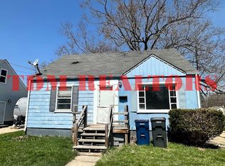 702 Freeman Ave, Flint, MI 48507