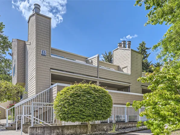 11713 93rd Avenue NE #B1, Kirkland, WA 98034