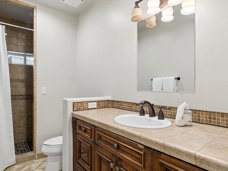 9023 W Patrick Ln — Photo 28