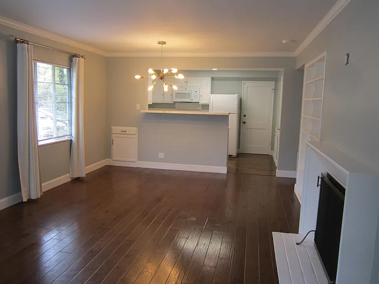 1350 Danielson Rd — Photo 16