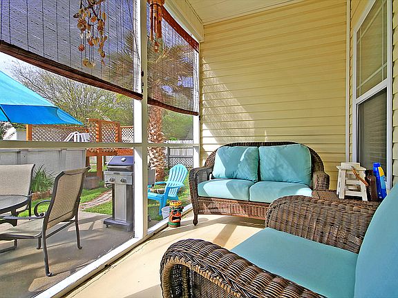 3rd image of 142 Antebellum Way