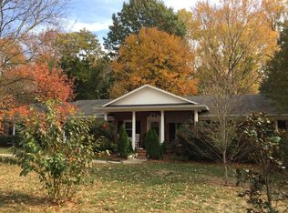 10 Connecticut Dr, Greenville, SC 29615