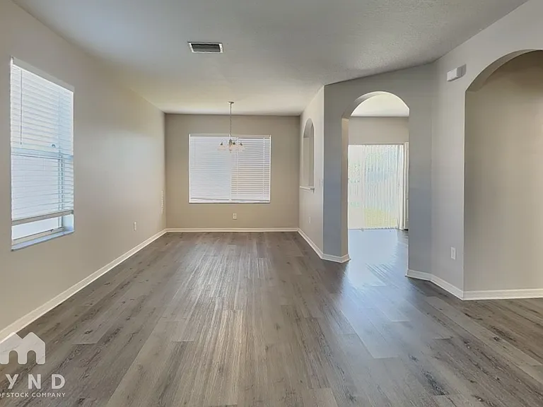 8162 Canterbury Lake Blvd — Photo 2
