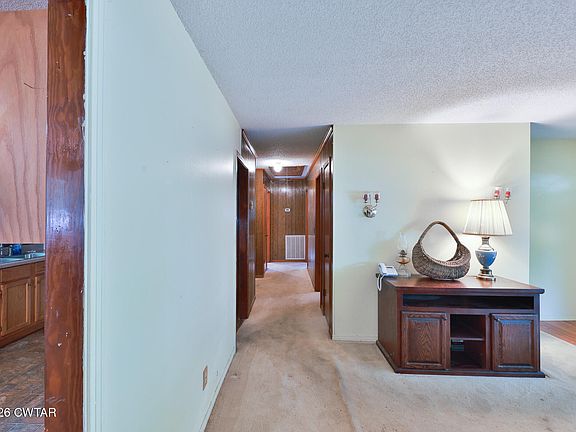 4th image of 118 Betty Lee Ln