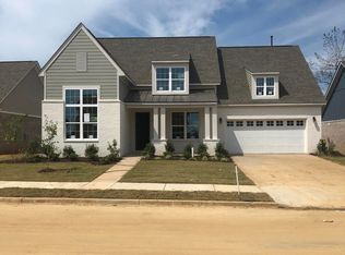 7183 Edgewater Dr, Olive Branch, MS 38654