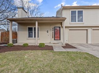 5911 Sawmill Woods Ct, Fort Wayne, IN 46835