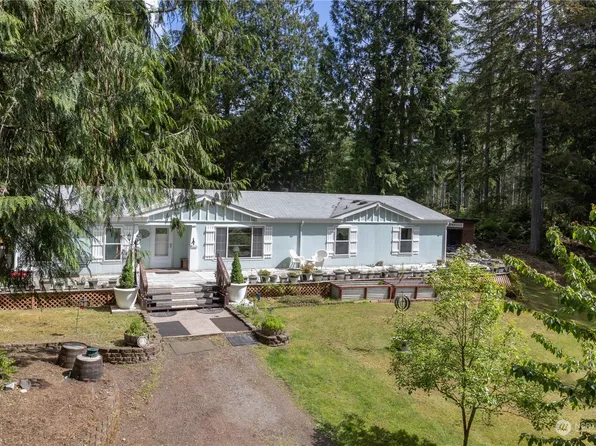 6295 Foley Lane NW, Seabeck, WA 98380