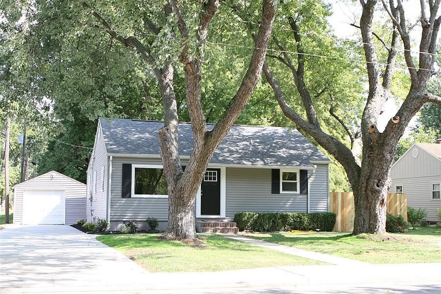 1st image of 1112 S Alvord Blvd