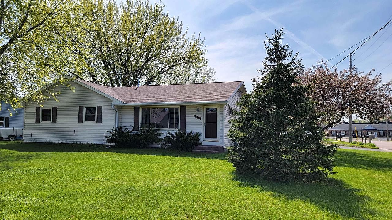 2810 10TH STREET SOUTH, Wisconsin Rapids, WI 54494 Zillow