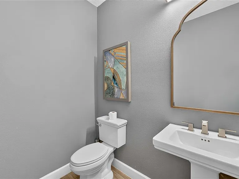 3324 Buoy Cir — Photo 31