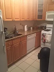 Rented by R New York