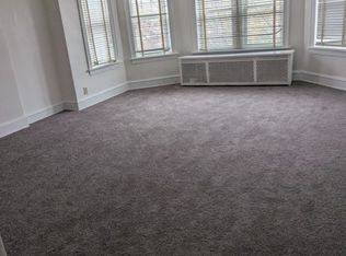 7220 S King Dr APT 3, Chicago, IL 60619