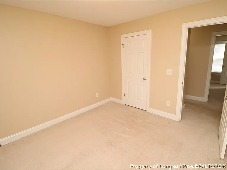 36 W Trafalgar Ct — Photo 30