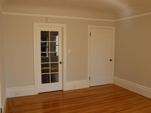 4th image of 635 Page St #1