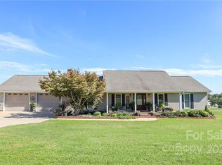 1310 Stony Point Rd, Shelby, NC 28150