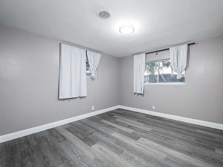 3531 Country Club Dr — Photo 15