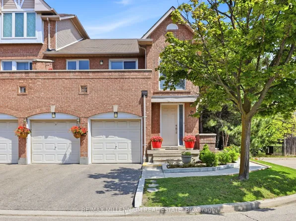 115 Bristol Rd E Unit 24, Mississauga, ON L4Z 3P7
