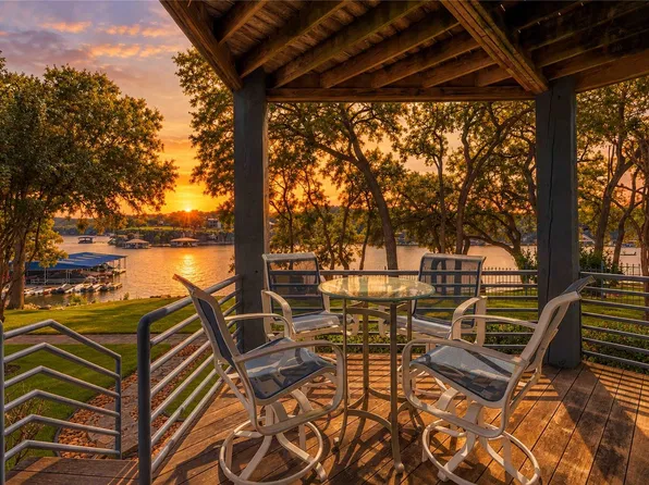 903 Cat Hollow Club Dr #C-14, Briarcliff, TX 78669